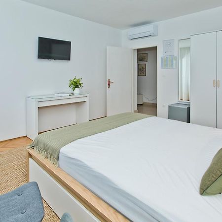 Hvar Deluxe Rooms Hvar Town Exterior photo